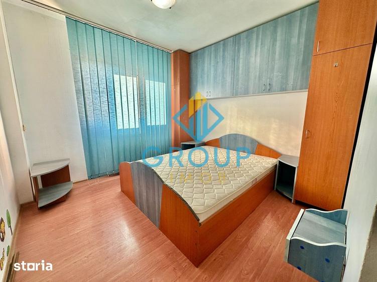 Apartament cu 3 camere decomandat în Șerbănești