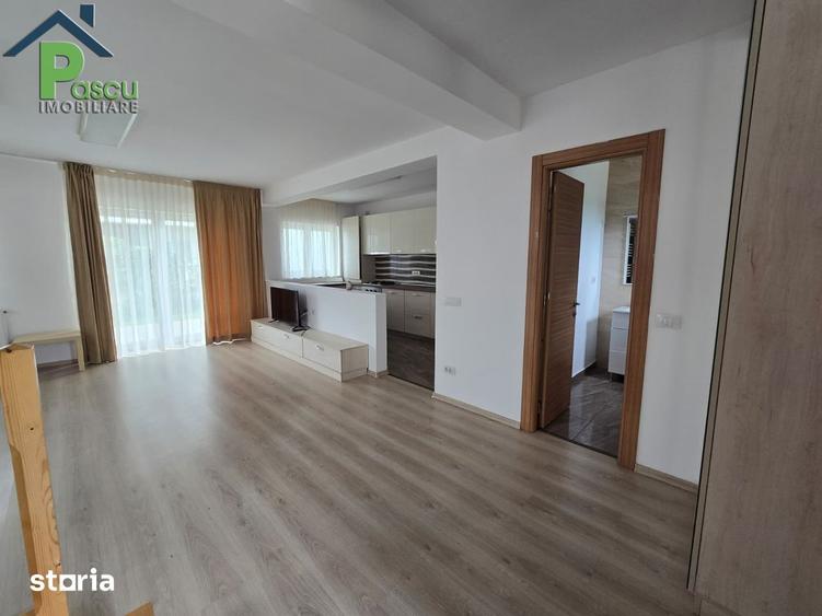 Casă cu 4 camere cu Teren 300 Mp în Central