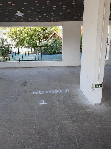 Apartament cu 2 camere semidecomandat în Berceni