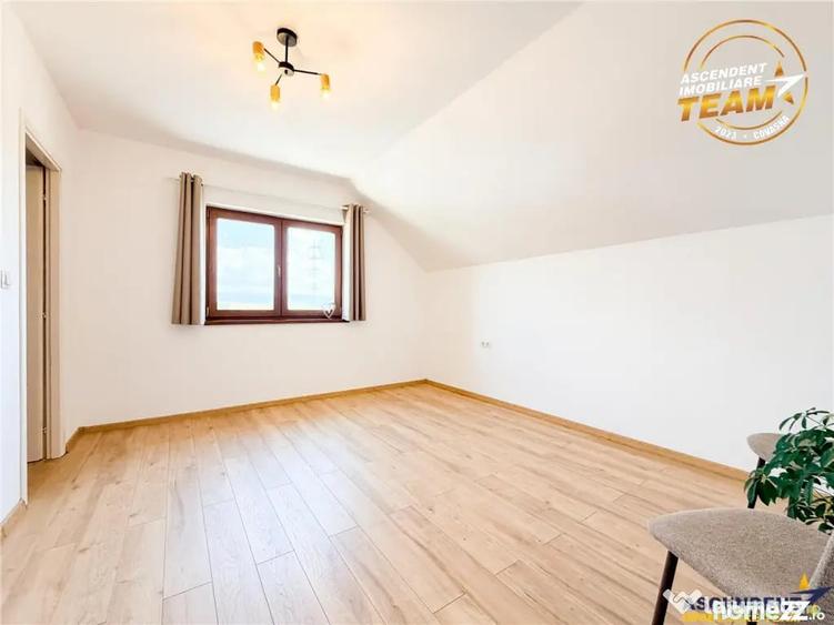 Casă cu 4 camere cu Teren 946 Mp în Sud