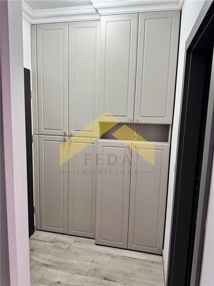 Apartament cu 2 camere semidecomandat, mobilat în UTA