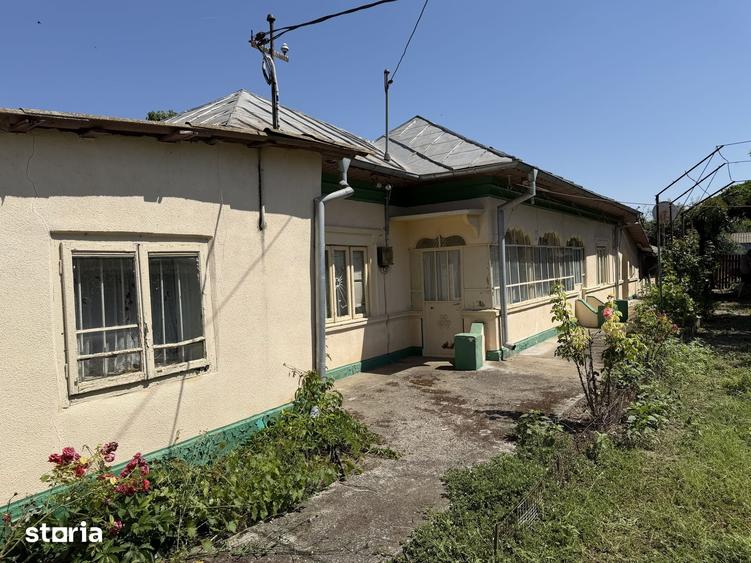 Casă cu 4 camere cu Teren 1386 Mp în Sohatu