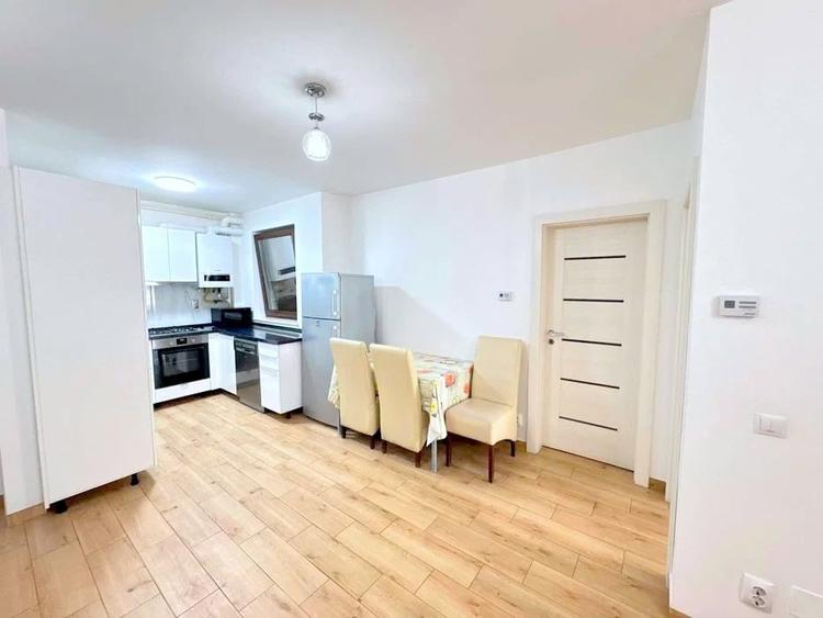 Apartament cu 2 camere semidecomandat în Mărăști