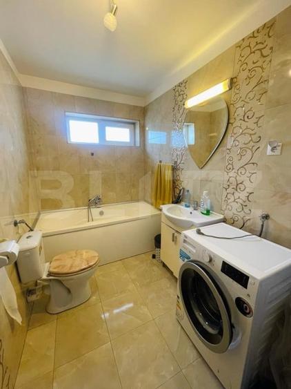 Apartament cu 3 camere semidecomandat, mobilat în Florești