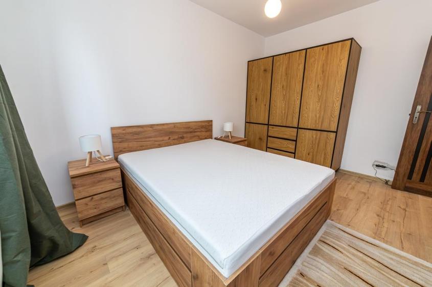 Apartament cu 2 camere decomandat, mobilat în Jiului