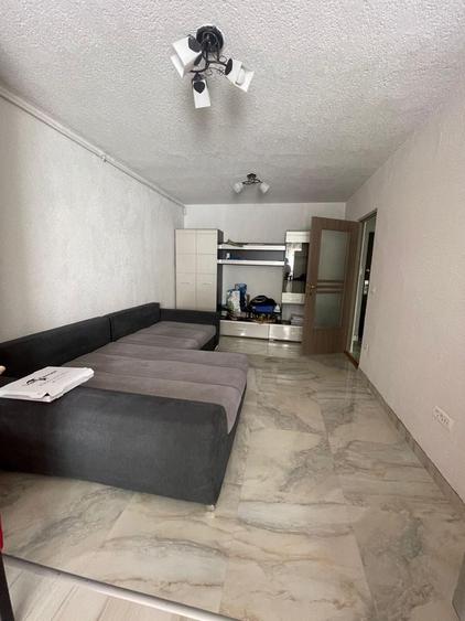 Apartament cu 3 camere decomandat în Ultracentral