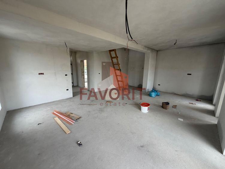 Duplex cu 4 camere cu Canalizare în Moșnița Nouă