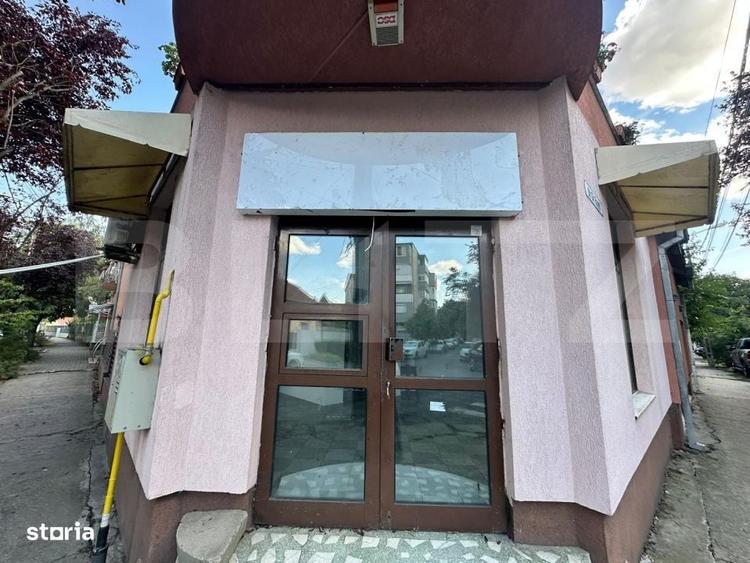 Spațiu comercial, de 75 mp, în Central