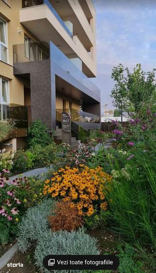 Apartament cu 2 camere, mobilat în Tractorul