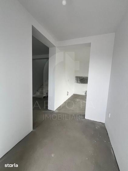 Casă cu 4 camere cu Teren 302 Mp în Mărăcineni