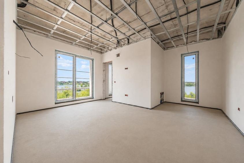 Casă cu 5 camere cu Teren 1200 Mp în Snagov