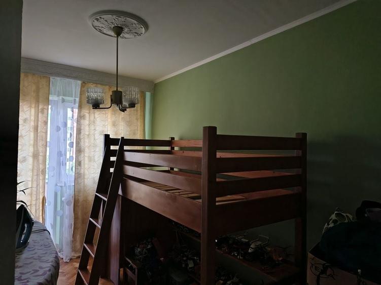 Apartament cu 3 camere decomandat în Decebal