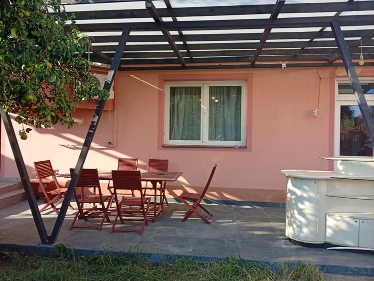 Casă individuală cu 4 camere cu Teren 427 Mp în Dudu
