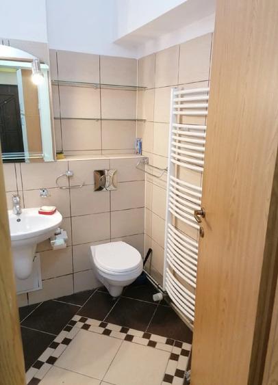 Apartament cu 2 camere decomandat în Răcădău