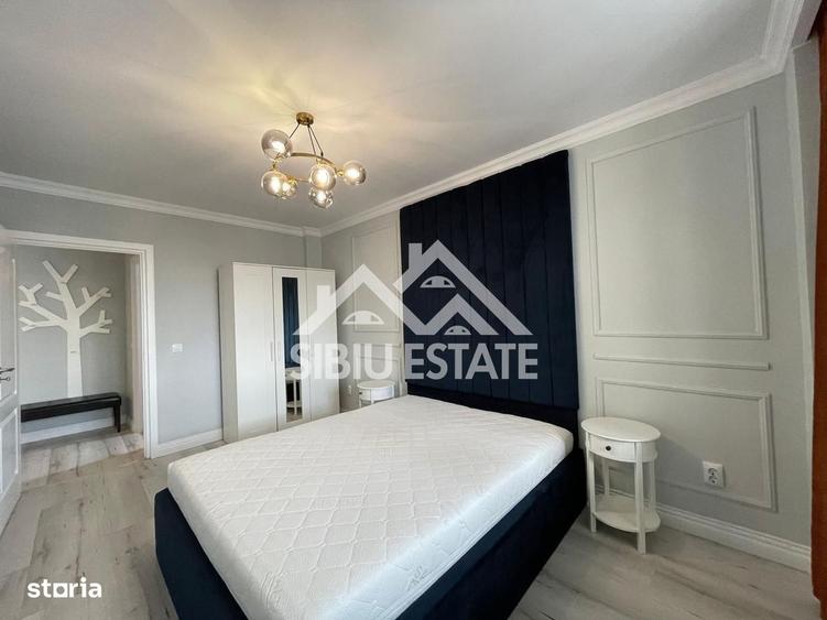 Apartament cu 2 camere, mobilat în Central