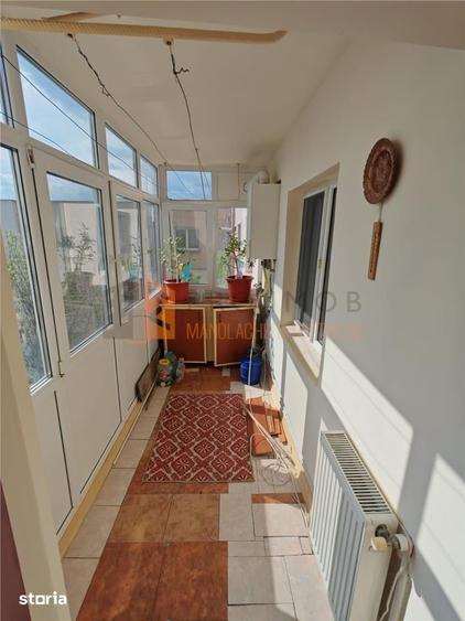 Apartament cu 3 camere decomandat, mobilat în Unirii Centru