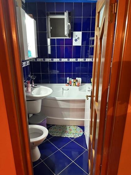 Apartament cu 4 camere în Radu Negru