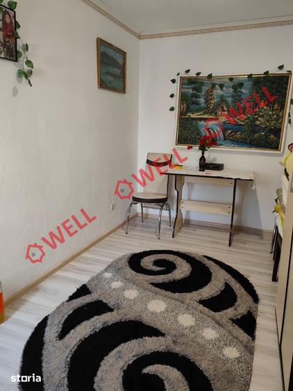 Apartament cu 3 camere semidecomandat în Central