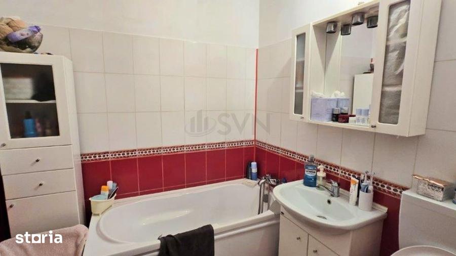 Apartament cu 3 camere semidecomandat în Crângași