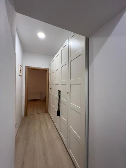 Apartament cu 3 camere decomandat în Floreasca