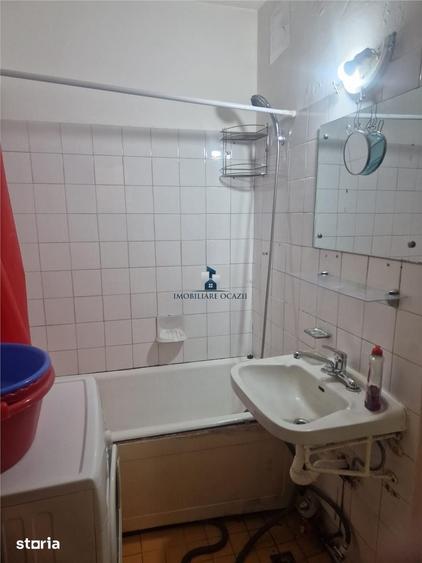 Garsonieră decomandată în Berceni