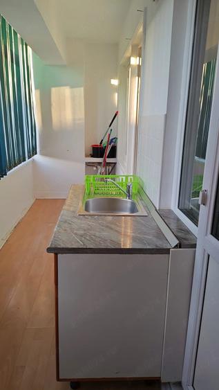 Apartament cu 4 camere decomandat în Ultracentral