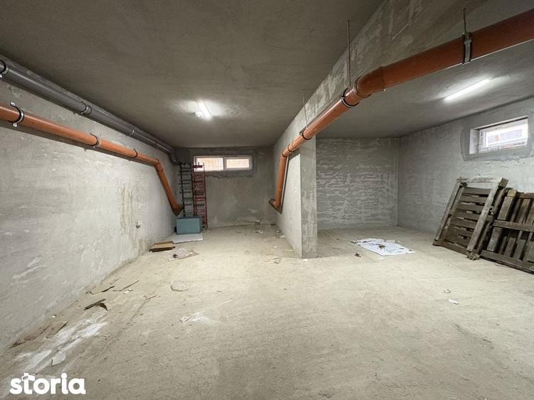 Spațiu comercial, de 215 mp, în Chiajna