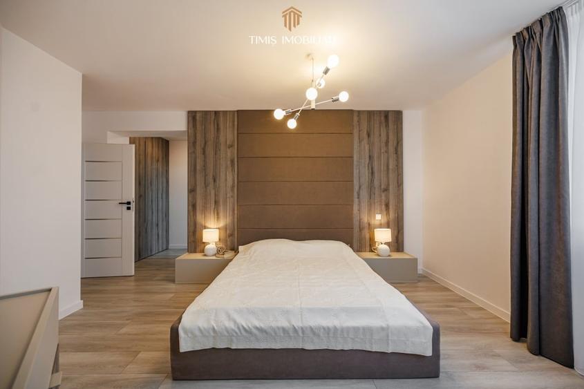 Apartament cu 4 camere decomandat, mobilat în Soarelui