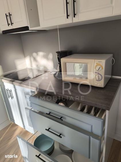 Apartament cu 2 camere decomandat, mobilat în Central