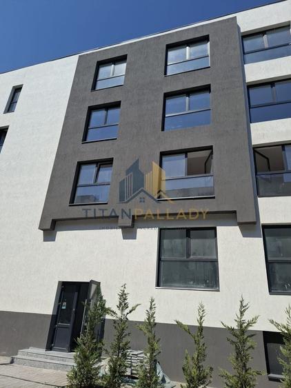 Apartament cu 3 camere decomandat în Theodor Pallady