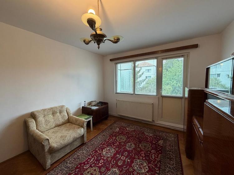 Apartament cu 2 camere semidecomandat în Hipodrom 1