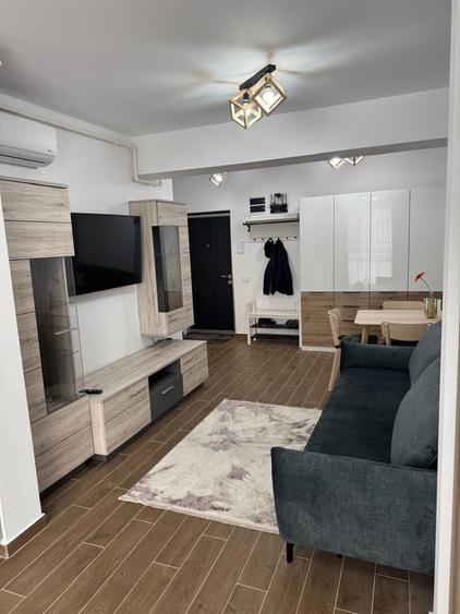 Apartament cu 2 camere în Baicului