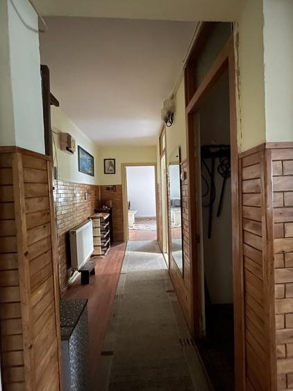 Apartament cu 2 camere decomandat în Valea Aurie