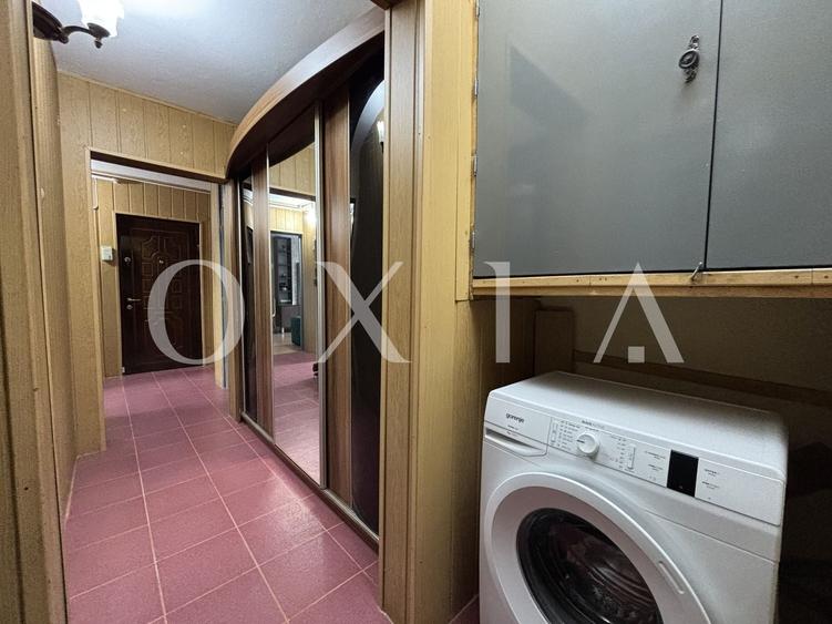 Apartament cu 2 camere semidecomandat, mobilat în Lipovei