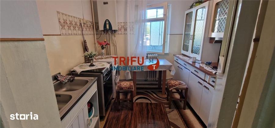 Apartament 2 camere decomandat de vanzare zona Cetate - 3