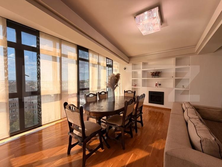 Apartament cu 4 camere decomandat, mobilat în 1 Mai