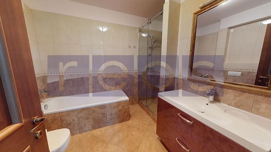 Apartament cu 3 camere decomandat în Beller