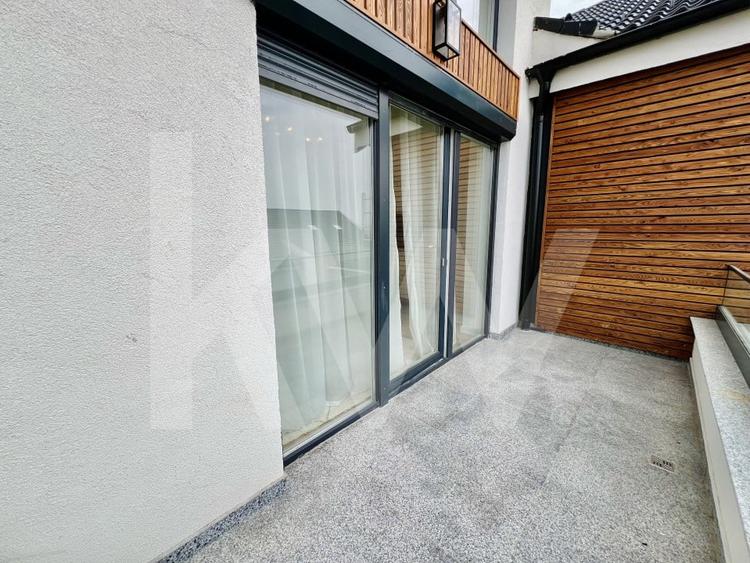 Penthouse 4 camere - mobilat si utilat, intabulat - 48