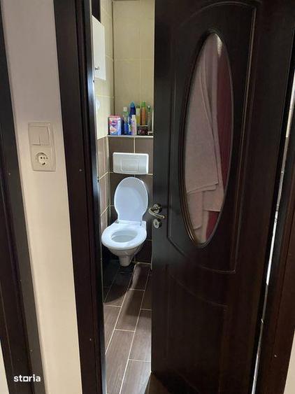 Apartament cu 3 camere decomandat în Piața Centrală