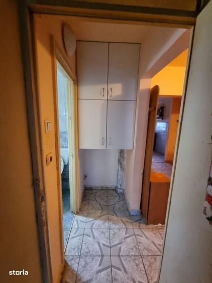 Apartament cu 3 camere decomandat în Micro 17