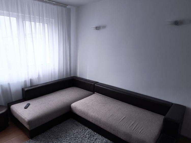 Apartament cu 2 camere semidecomandat în Ultracentral