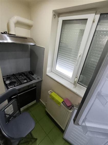 Apartament cu 2 camere decomandat în Apollo