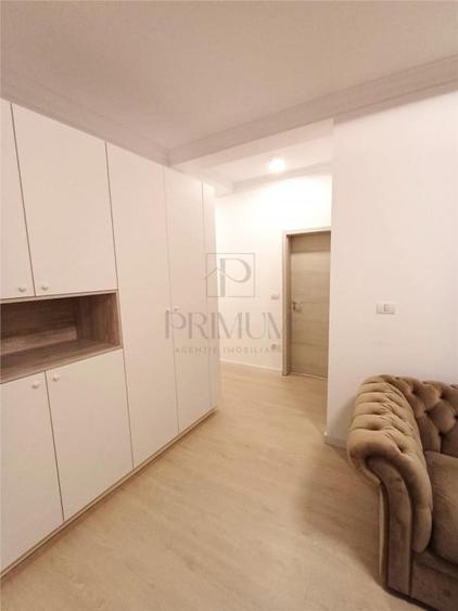 Apartament cu 3 camere decomandat în Chișoda
