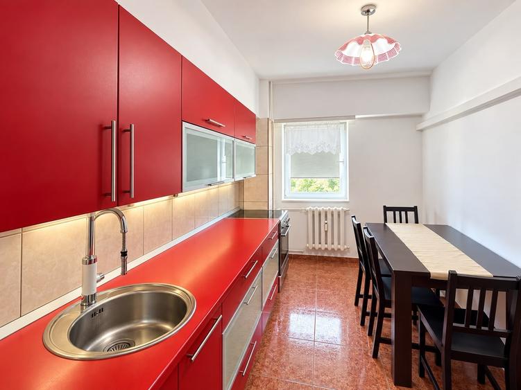 Apartament cu 2 camere decomandat, mobilat în Tomis II