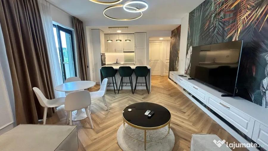 Apartament cu 2 camere semidecomandat în Pipera