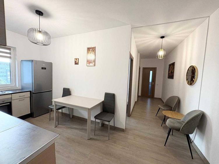 Apartament cu 2 camere decomandat în Europa