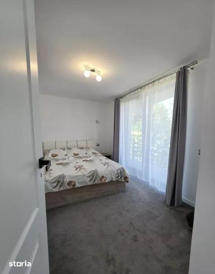 Casa individuala de vanzare cu 4 camere, amplasata pe un teren de 412 - 5