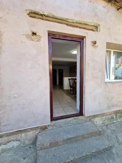 Casă cu 2 camere cu Teren 574 Mp în Lipovei
