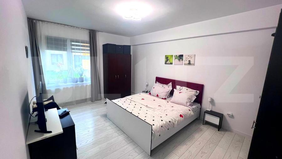 Apartament cu 3 camere decomandat, mobilat în Turnișor