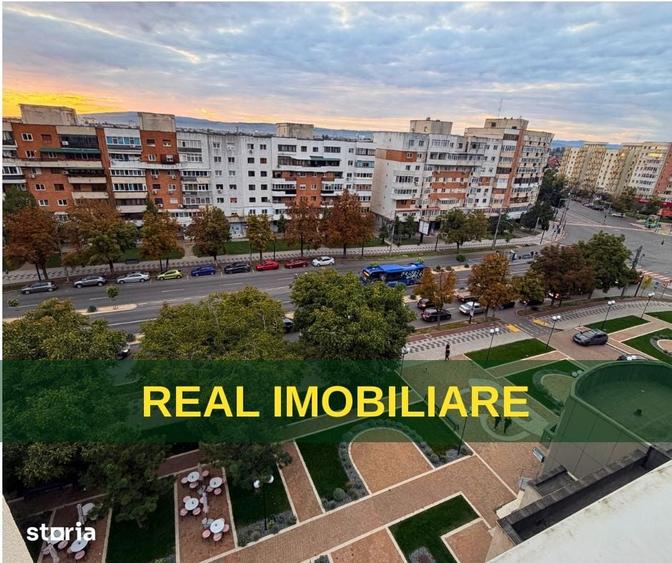Apartament cu 3 camere decomandat în Ultracentral